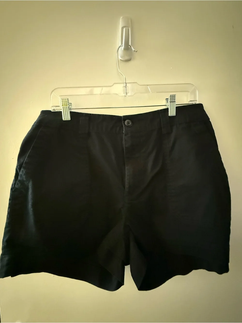Old Navy Black Women OG Chino Shorts - Black